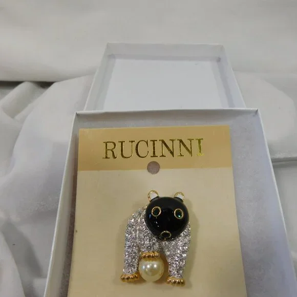 Ladies Rucinni Brooch - Picture 4 of 5